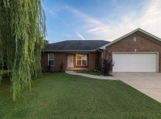 1952 Beverly Ave, Muscle Shoals, AL 35661