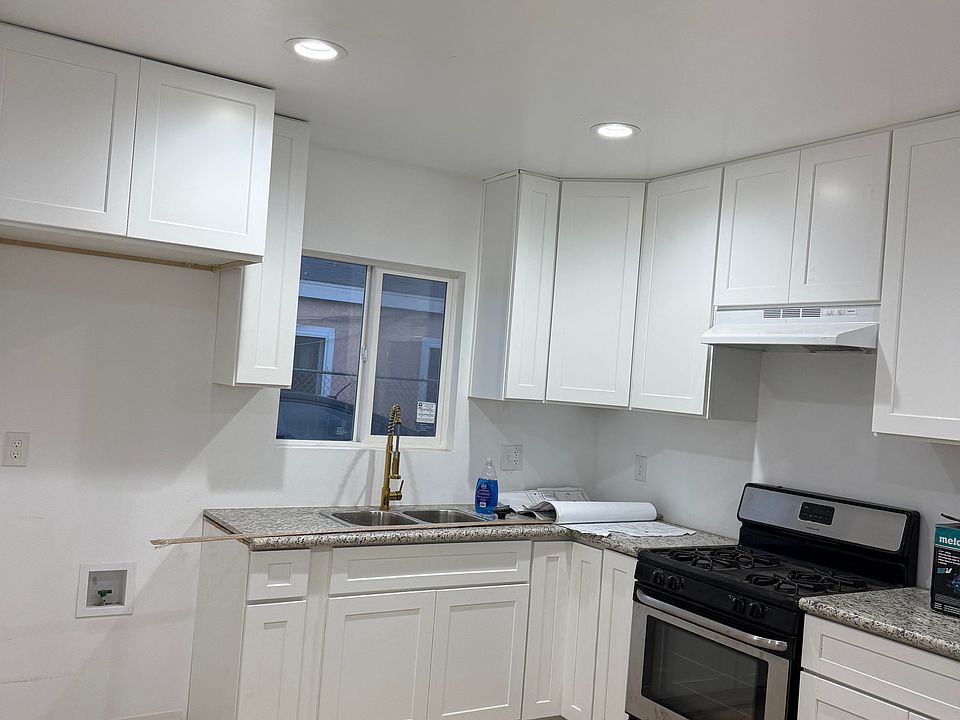 2nd image of 3649 W 105th St #4