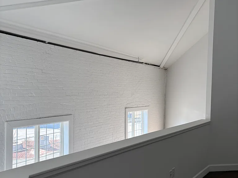 125 N Broad St #B — Photo 8
