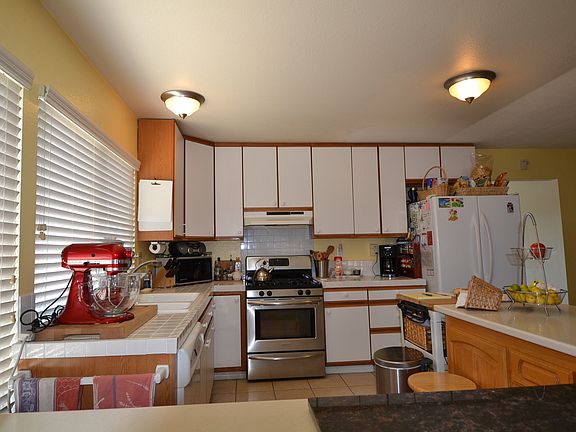 5th image of 10845 Parkdale Ave