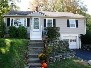 12 Elizabeth St, North Grafton, MA 01536