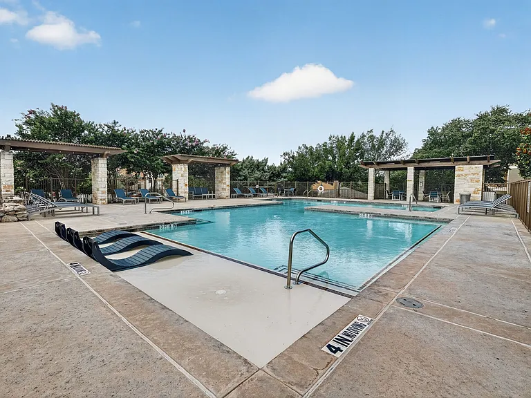 Residences At Panther Hollow — Photo 19