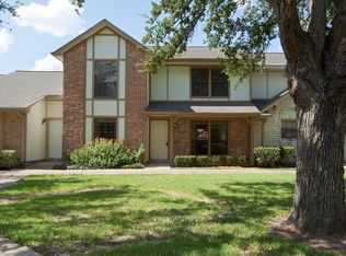 26 Warwick Ct, Missouri City, TX 77459