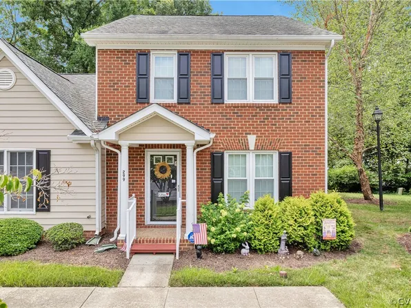 299 Robinson St, Ashland, VA 23005