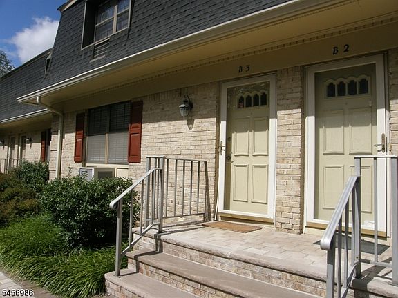 2nd image of 768 Springfield Ave #3
