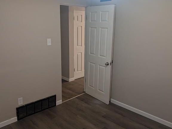 4th image of 3000 Lafayette Ave APT 6A