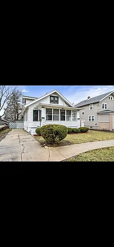 1111 19th St Photo 1