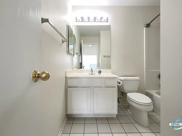 3270 Hopewell Dr — Photo 10