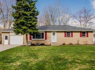 561 Saint Clair Ave NW, Grand Rapids, MI 49534