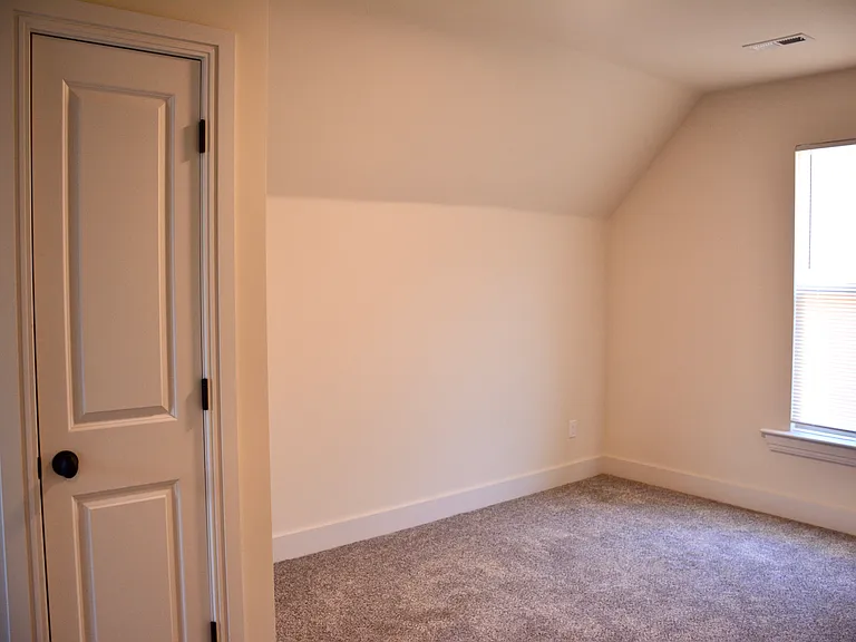 2425 W 39th Ave — Photo 17
