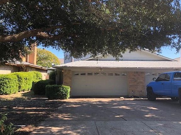 2nd image of 734 Lariat Ln