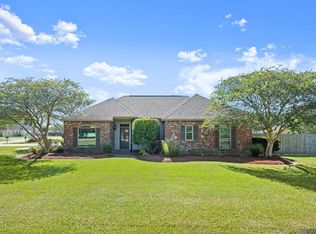 17877 Nine Oaks Ave, Baton Rouge, LA 70817