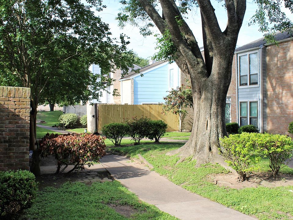 Peaceful green space outside the front door.