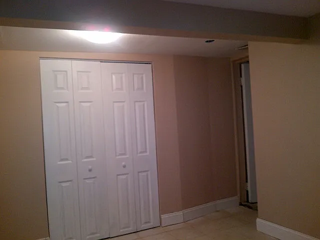 325 E University Pkwy #B2 — Photo 6