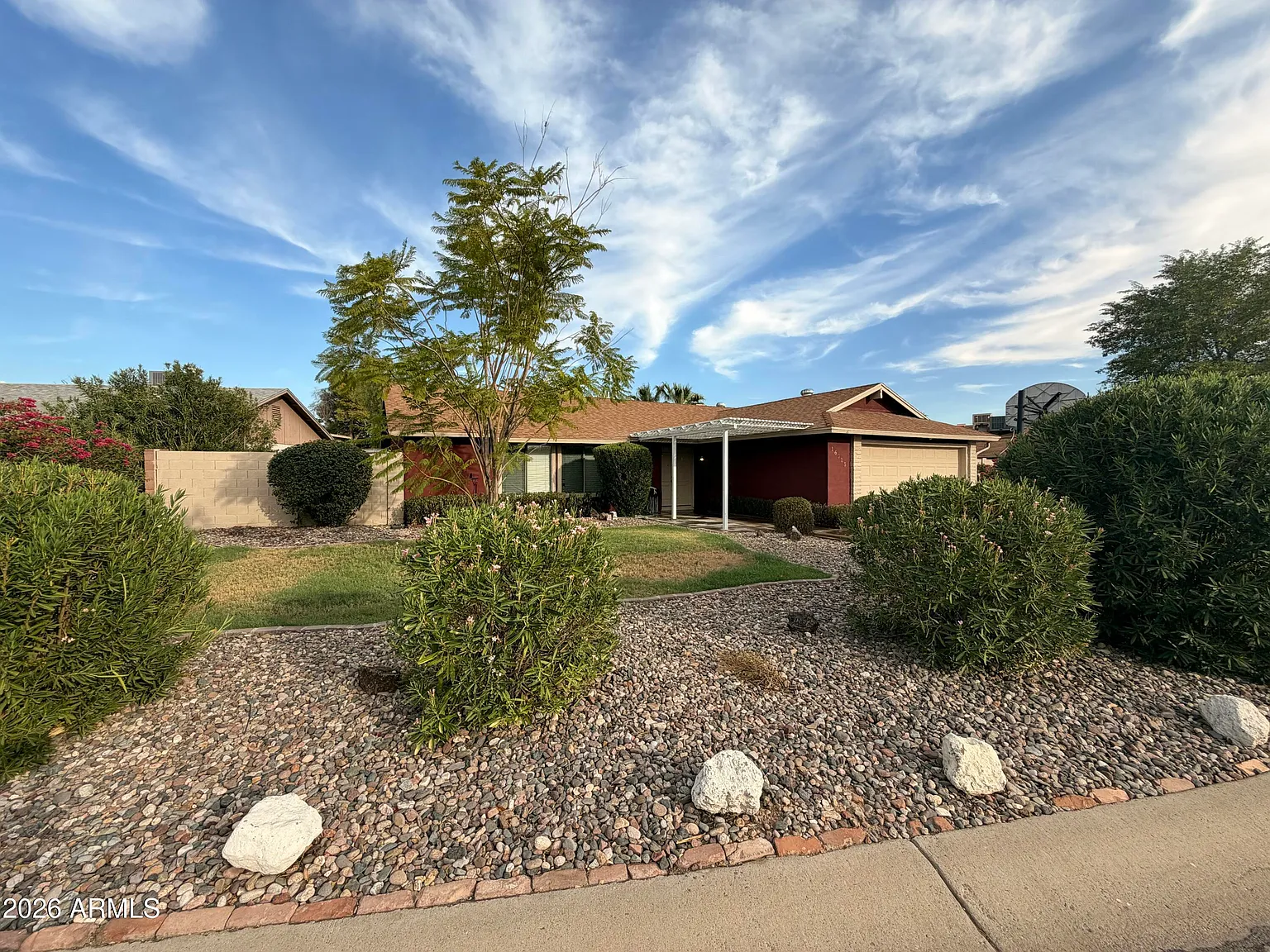 3 bed, 2.0 bath, 1512 sqft, $2,250 — Photo 2