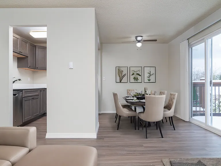 3 Bedroom 2 Bath Townhome 3 Bedroom 2 Bath Townhome