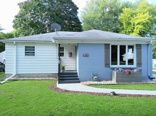 1228 Garland St, Green Bay, WI 54301