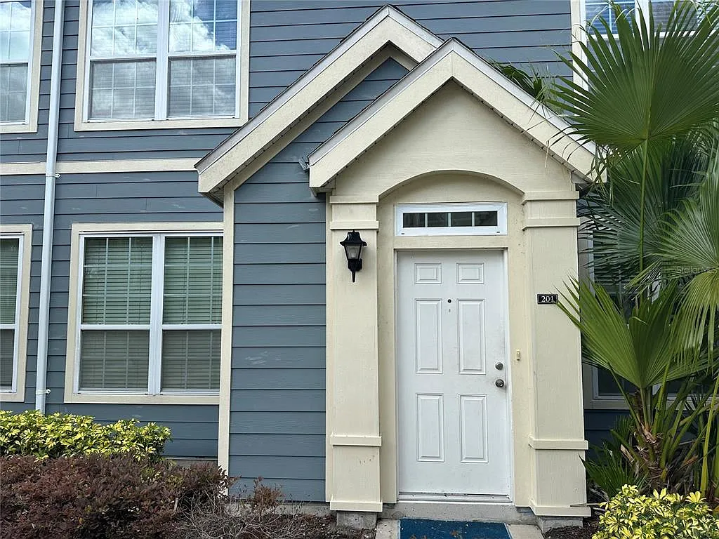 2 bed, 2.0 bath, 1316 sqft, $1,900 — Photo 3