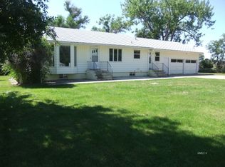 236 River Rd, Glendive, MT 59330