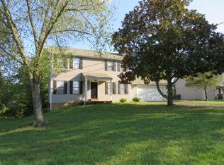 2413 Bishops Bridge Rd, Knoxville, TN 37922