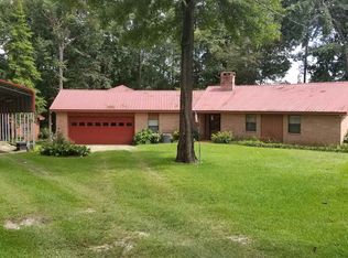218 Magnolia Dr, Burkeville, TX 75932