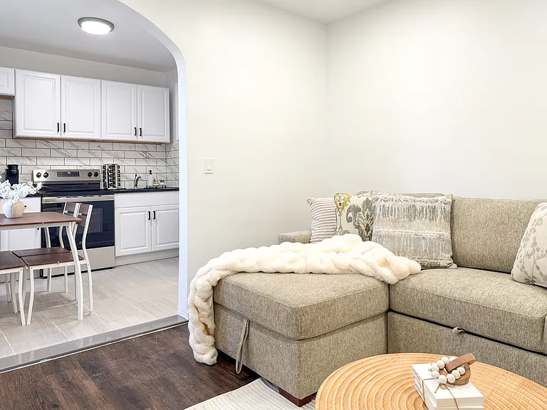 243 Lincoln Ave #3 — Photo 15