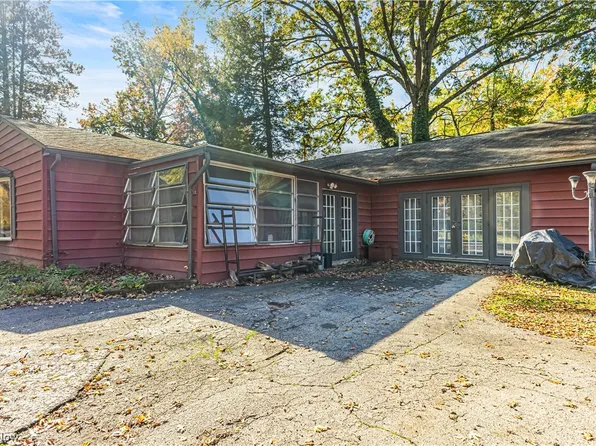 1383 Heaton Blvd, Niles, OH 44446