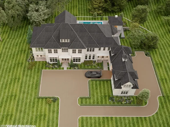 528 Round Hill Rd, Greenwich, CT 06831