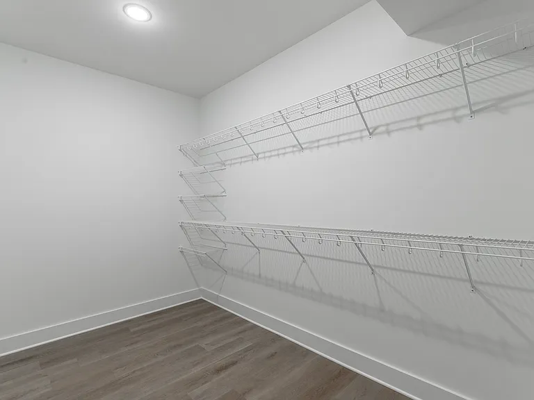 4688 Heiskell Dr — Photo 26