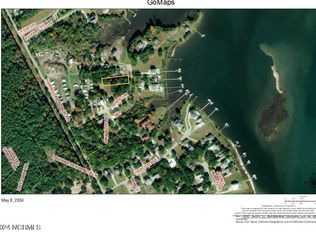 131 Ned Ln, Swansboro, NC 28584