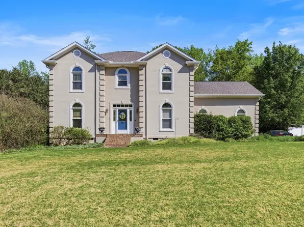 352 Round Ridge Rd, Spartanburg, SC 29302