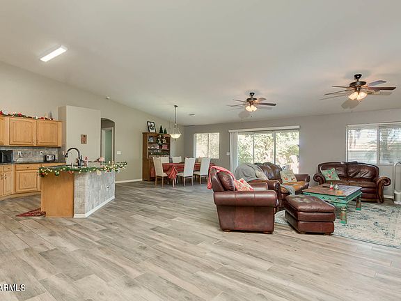 5th image of 22218 E Merlot St