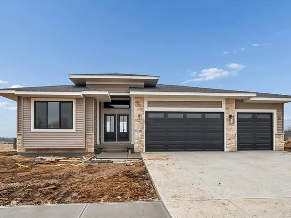 1201 Timber Trl, Solon, IA 52333