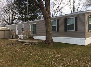 1 Off Sr, Hamilton, IN 46742