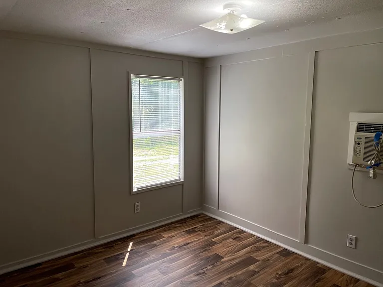 212 Leatherwood Ln — Photo 12
