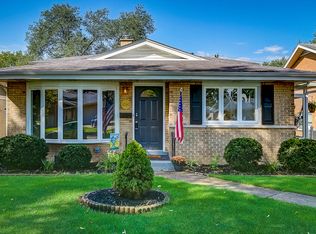 1030 Forest Rd, La Grange Park, IL 60526