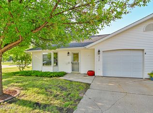 2784 Mistwood Ct, Grand Forks, ND 58201