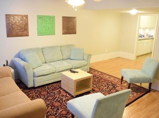 37 F St APT A, Charleston, SC 29403