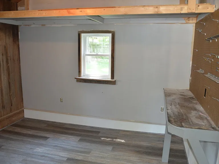 303 E Franklin St — Photo 7