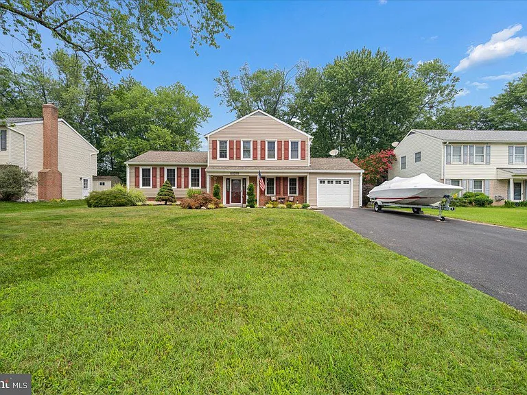 19829 Spurrier Ave — Photo 49