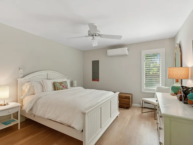 43 Highlands Dr — Photo 8