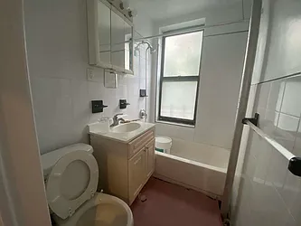 Rented by Lang Realty LLC