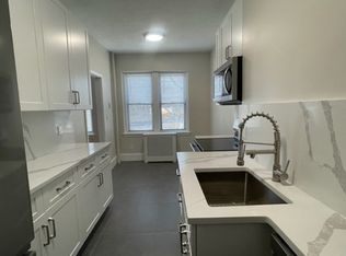 145 Englewood Ave APT 5, Brighton, MA 02135