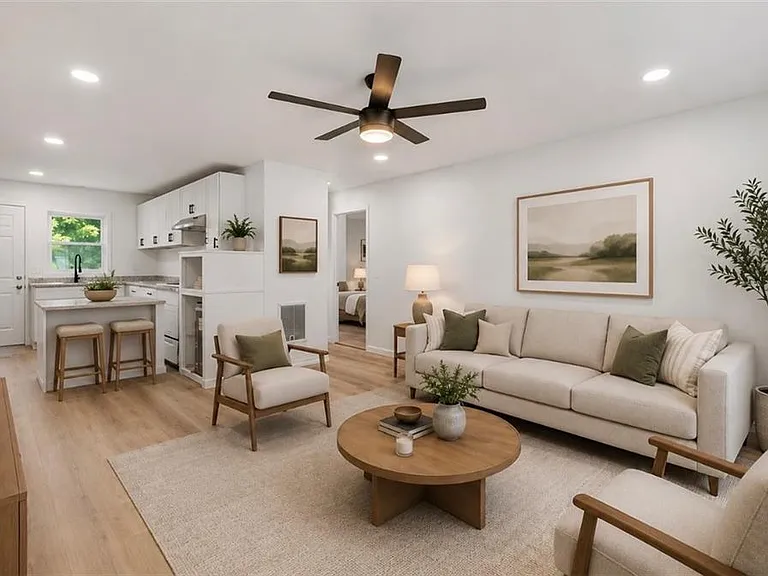 608 N College Dr #4 — Photo 10