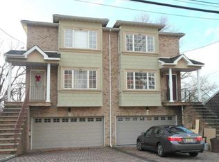 420B Northwood Way, Palisades Park, NJ 07650