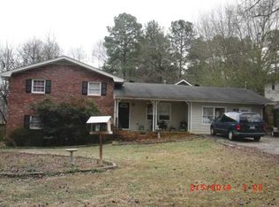 5276 Cardinal Ln, Lilburn, GA 30047