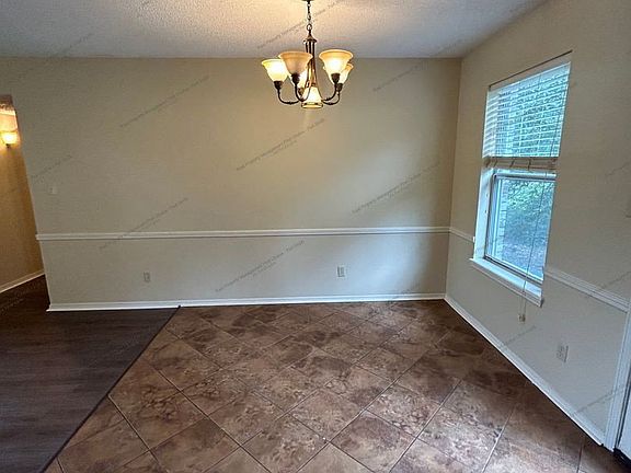 5th image of 1413 Grand Oak Dr