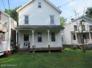 6 Park Pl, Ballston Spa, NY 12020