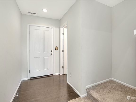 5th image of 1205 27th Street NW