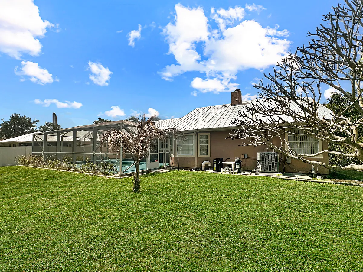 Building Photo - 1860 Cobia Dr